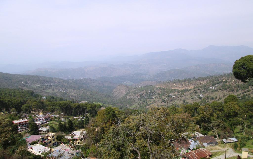 Ranikhet Grand Bagian luar foto